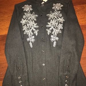 Stetson pearl snap with Embroidery detail